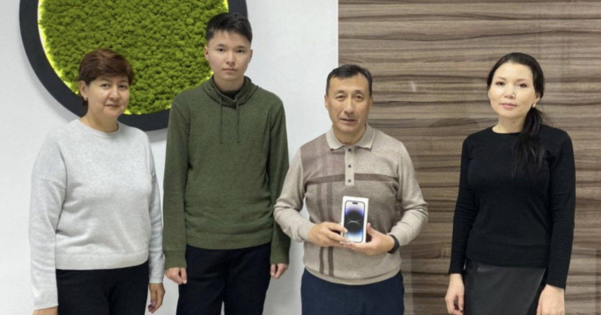 Газетке жазылып, Iphone ұтамын деп ойламадым - Қадырбек Қалиев