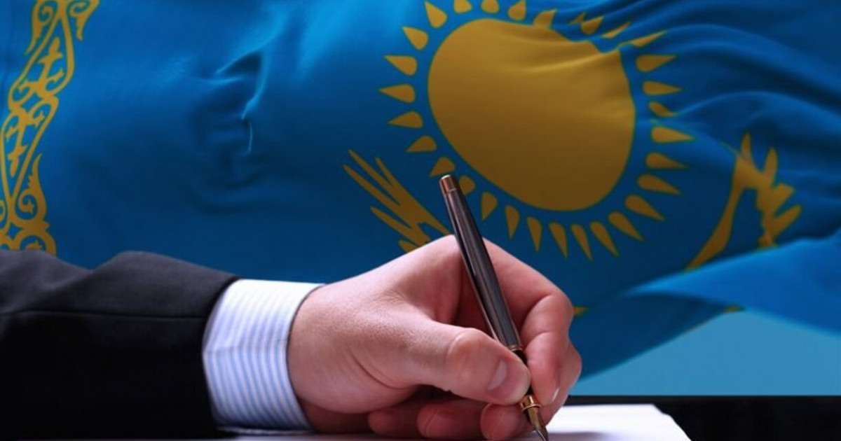 Президент бірқатар заңға қол қойды