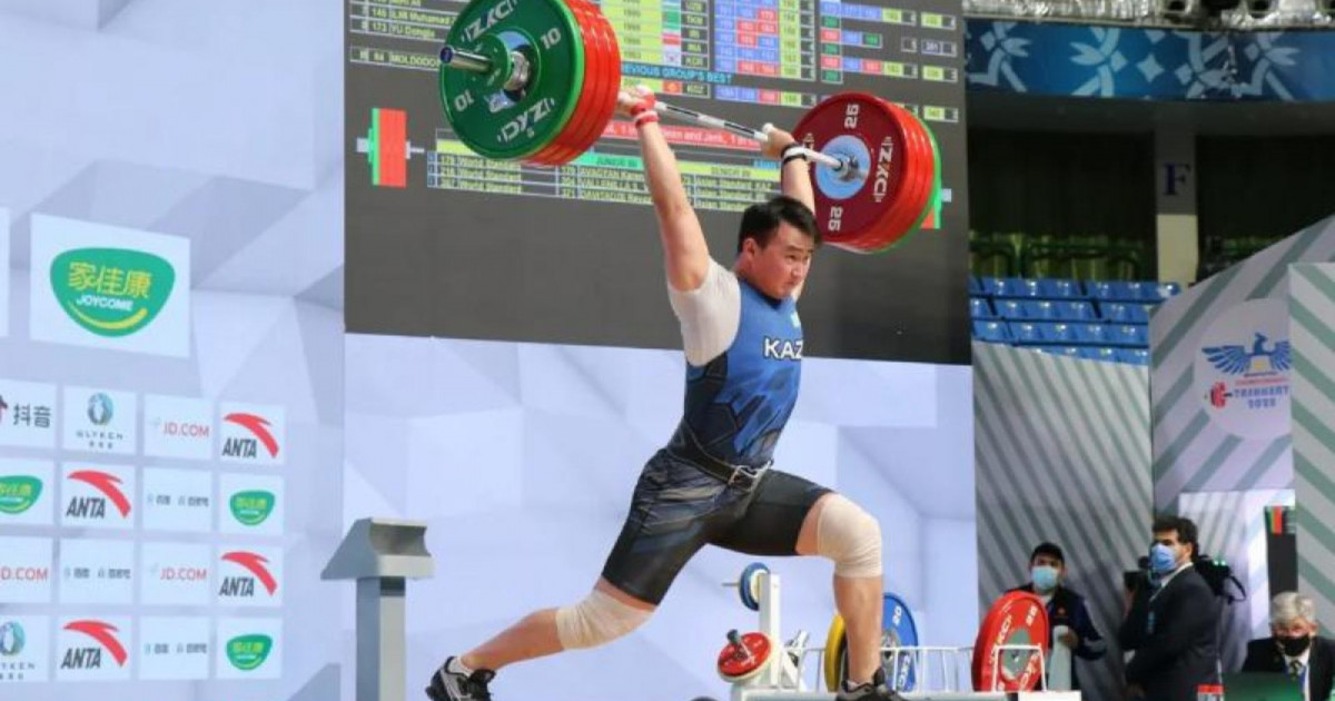 Нұрғиса Әділетұлы әлем чемпионатының күміс жүлдесін иеленді