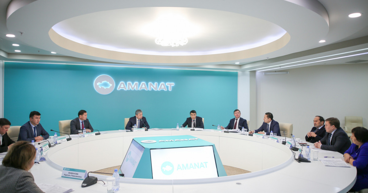 Автобус жүргізушісі куәлігін алу талаптары жеңілдейді – Алмаз Ыдырысов