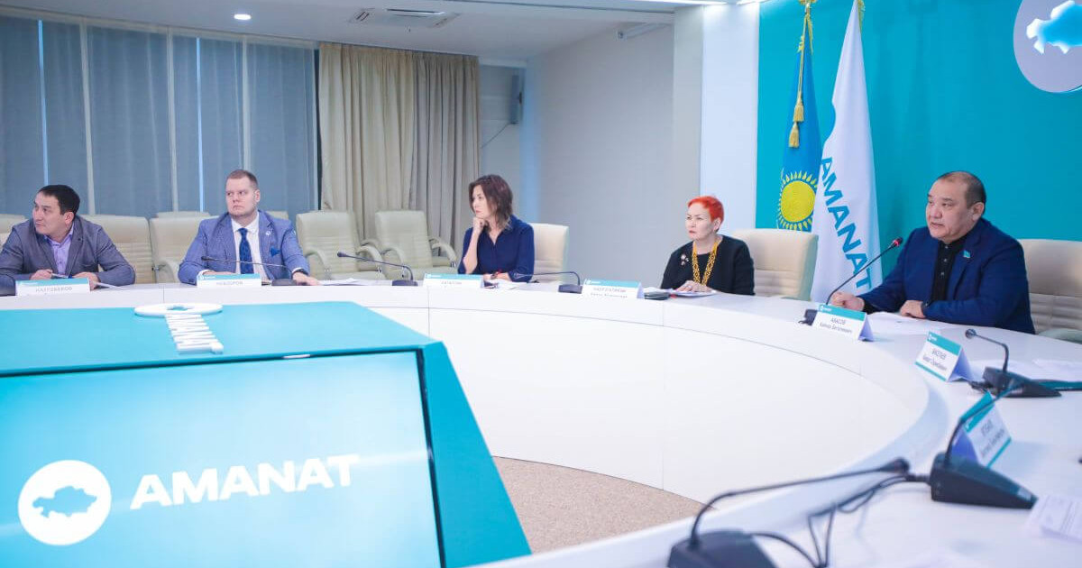 «AMANAT» партиясында ауыл шаруашылығы саласының мәселелері талқыланды