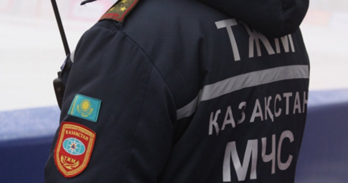 Павлодардағы мектептің бірін түтін басып, 500-ге жуық оқушы эвакуацияланды