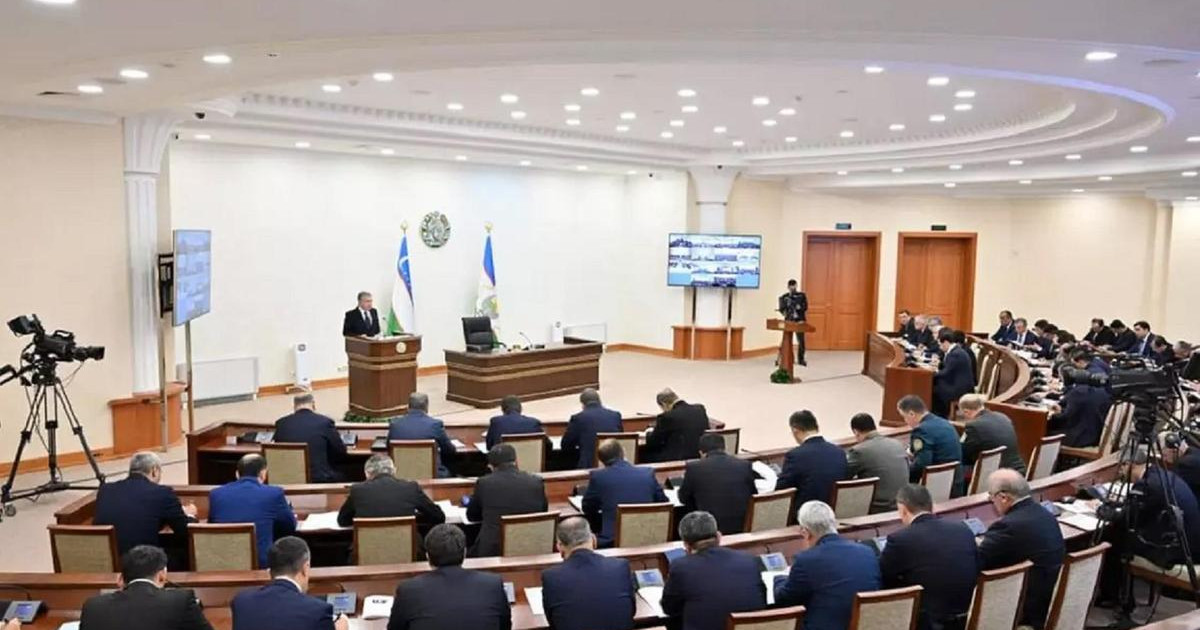 Өзбекстанда 3 мыңнан астам шенеунік жауапқа тартылды