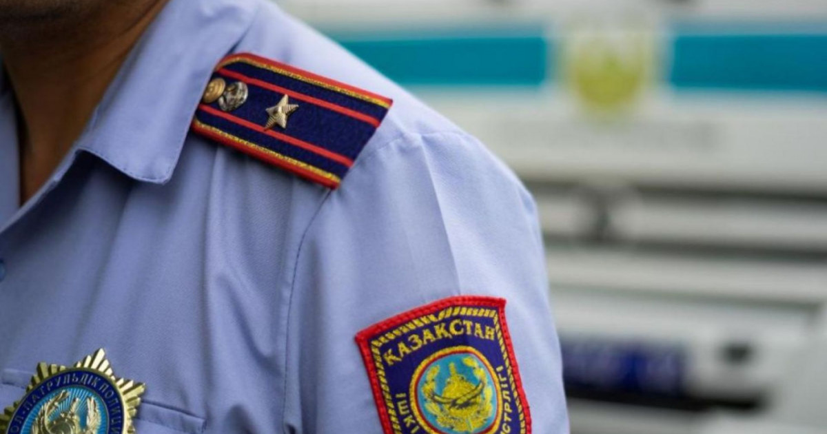 Алматыда полицейлер кәсіпкерлерді заңсыз жауапқа тартқан