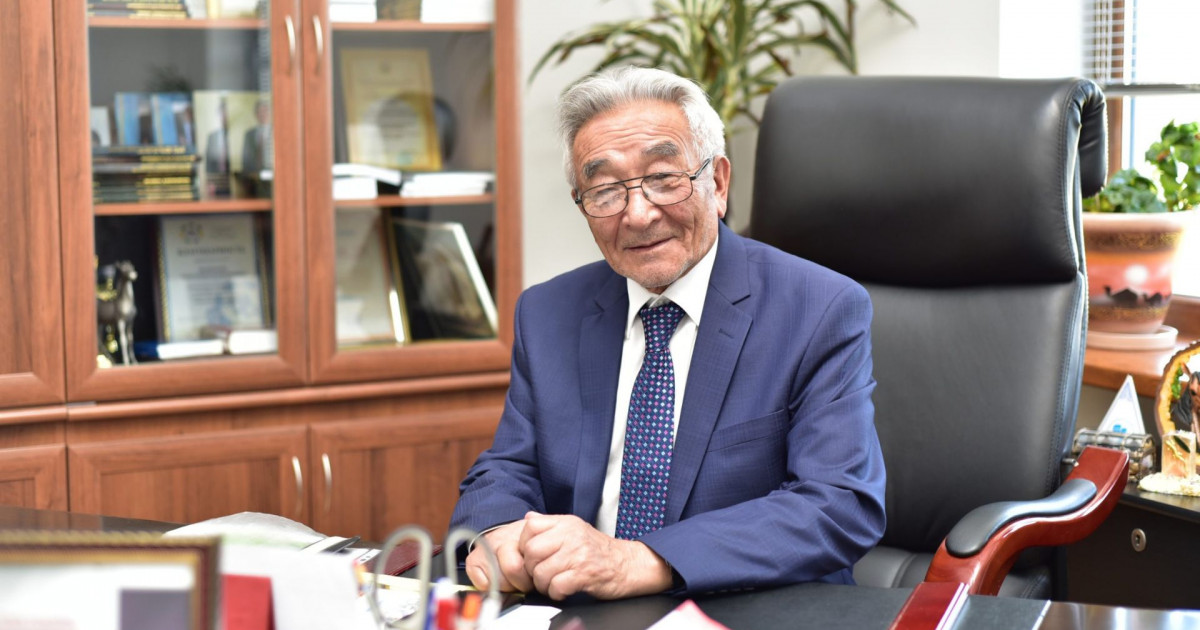 92 жастағы ғалым ұзақ жасаудың сырымен бөлісті