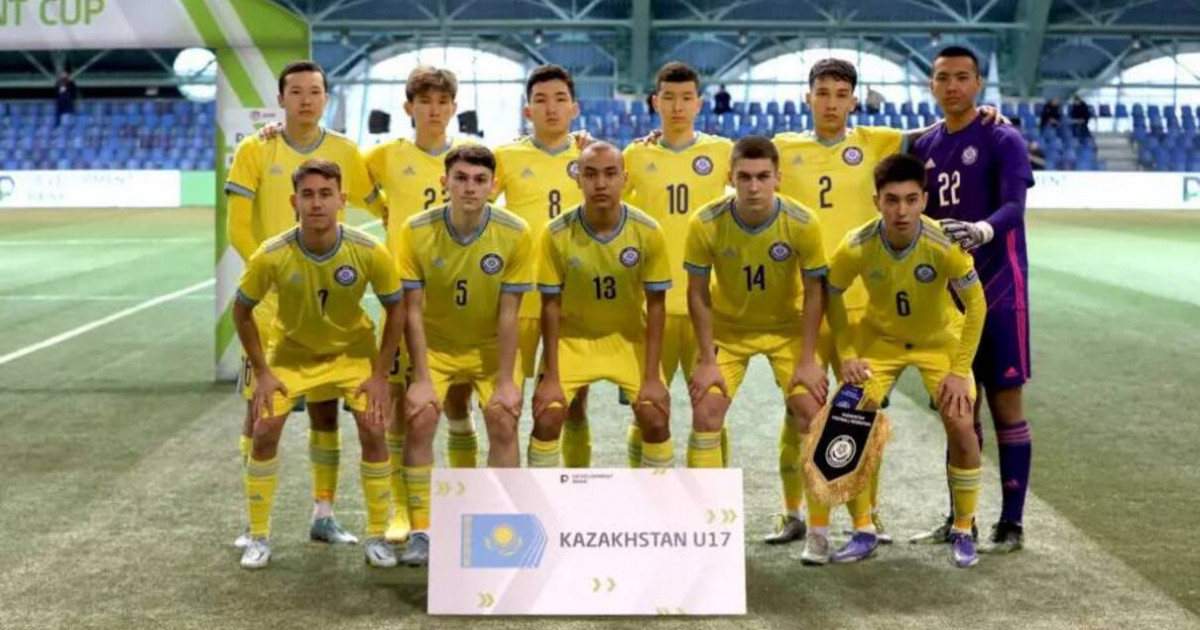 Қазақстан жасөспірімдер құрамасы өзбек жастарын ірі есеппен жеңді (ВИДЕО)