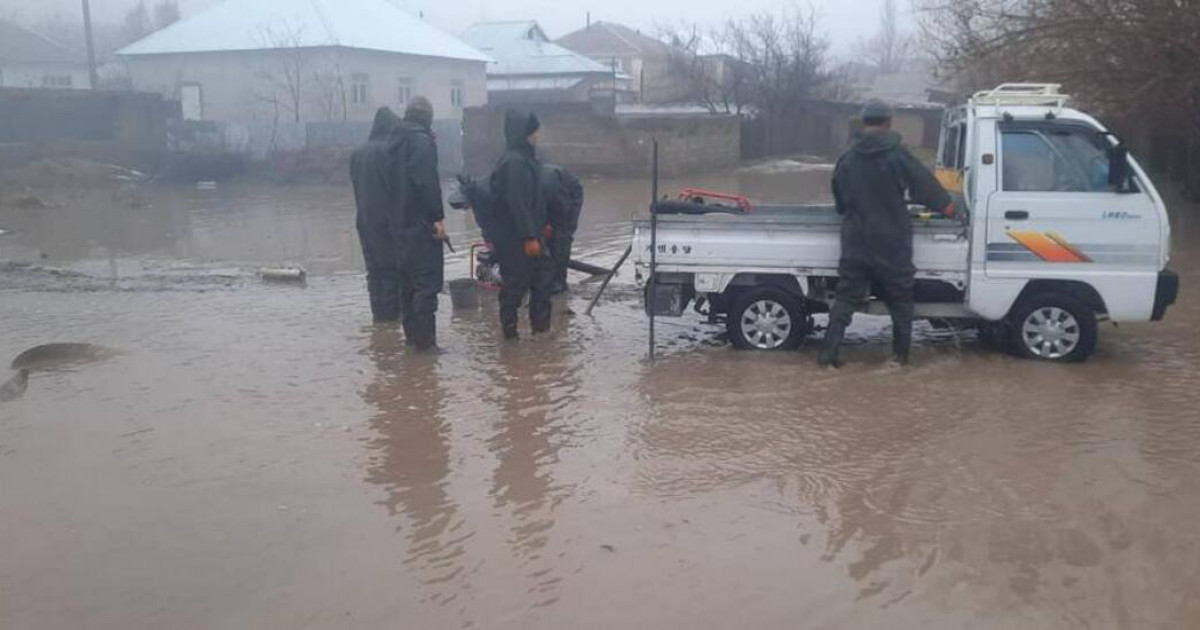 Түркістан облысындағы су тасқыны: 150-ден аса адам эвакуацияланды