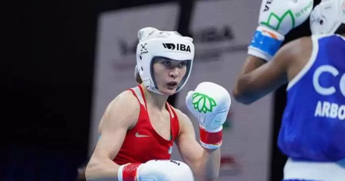 Әлем чемпионатында жеңіске жеткен боксшы қазақша сұхбат берді (ВИДЕО)