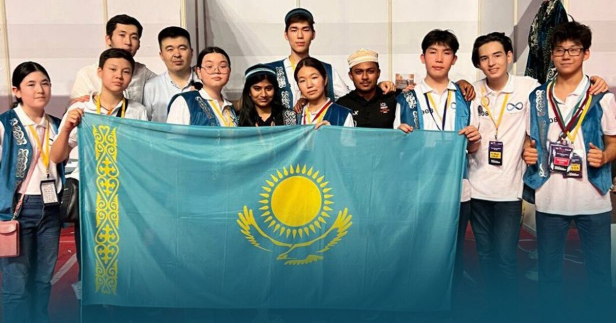 Қазақстандықтар Үндістандағы робототехника чемпионатында үш марапатқа ие болды