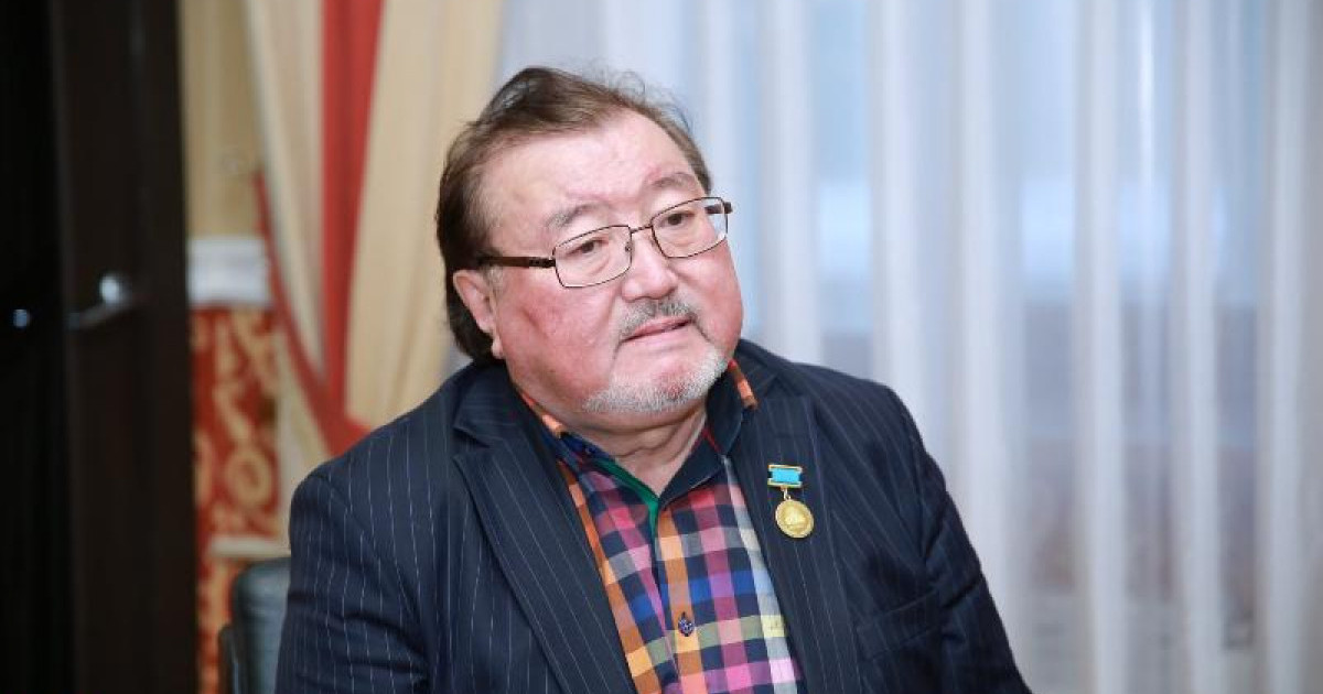 Ұлықбек ЕСДӘУЛЕТ: Әдебиетке қамқорлық – мемлекеттің рухани әлемін сақтау