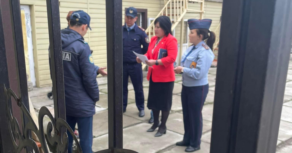 Жат ағымның жетегінде кеткен азамат 4 жыл бойы қыздарын мектепке жібермеген