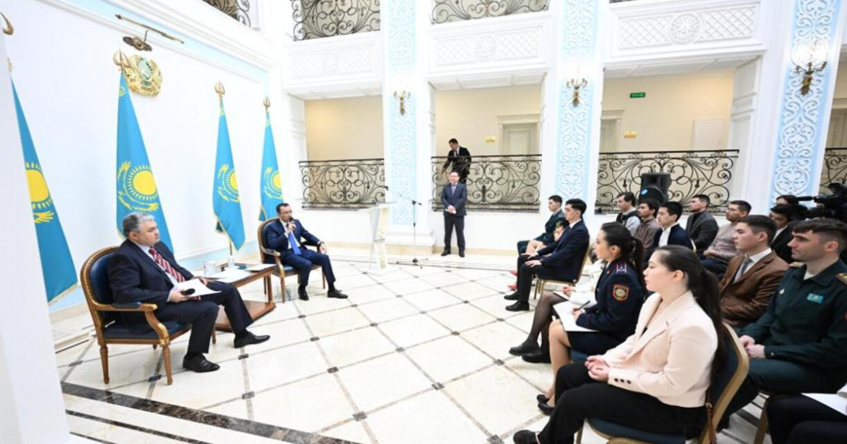 Мәулен Әшімбаев Мәскеуде қазақстандық студенттермен кездесті