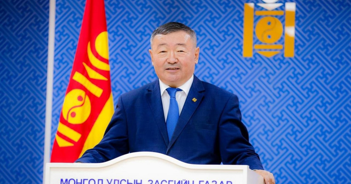 Моңғолияда министрлік басқарып, үш мәрте депутаттыққа сайланған қазақ
