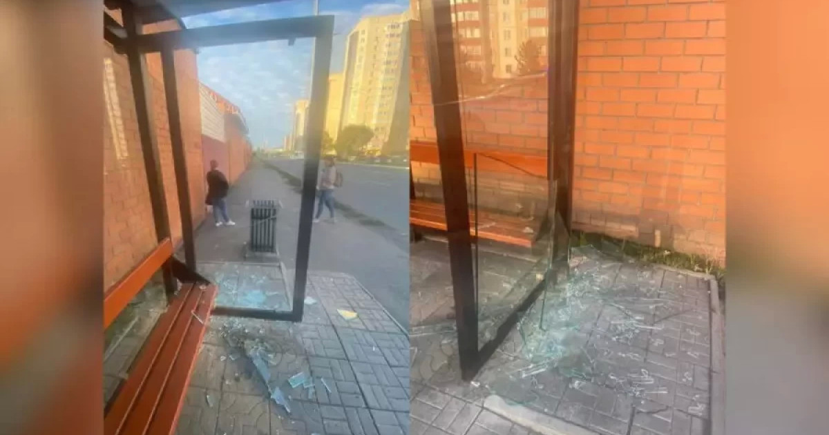 Петропавлда жасөспірім аялдама павильонын қиратып тастаған