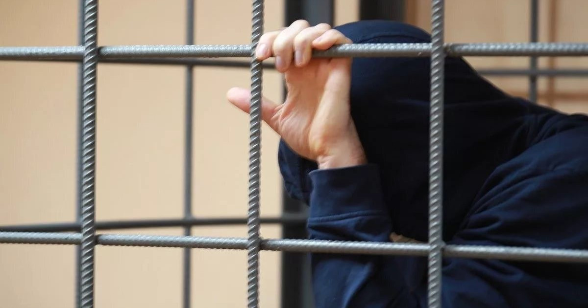 Семейде кәмелетке толмаған жасөспірім 7,5 жылға сотталды