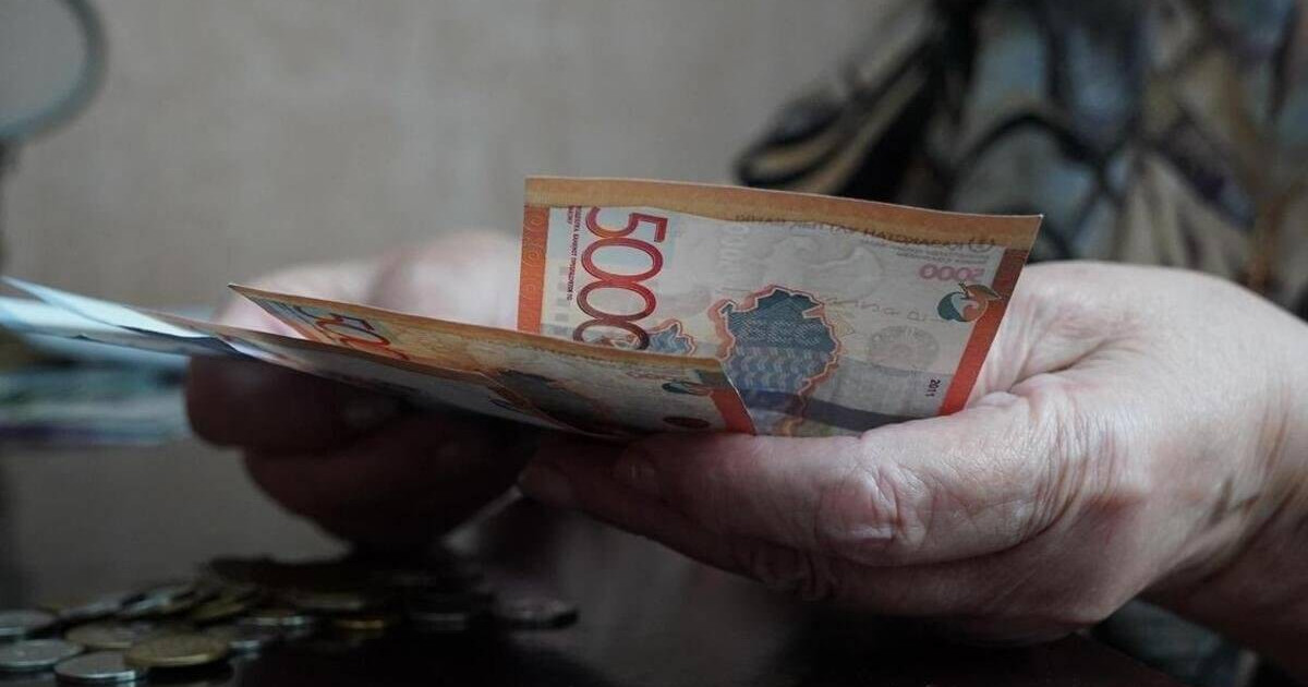 Талдықорғанда зейнеткер банк бөлімшесінде өзіне қол жұмсаған