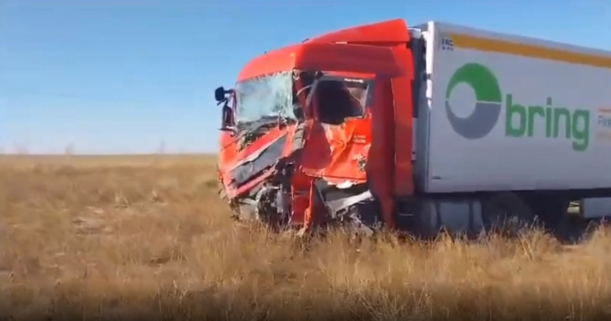 Ақтөбе облысында жол апатынан екі адам қаза тапты (ВИДЕО)