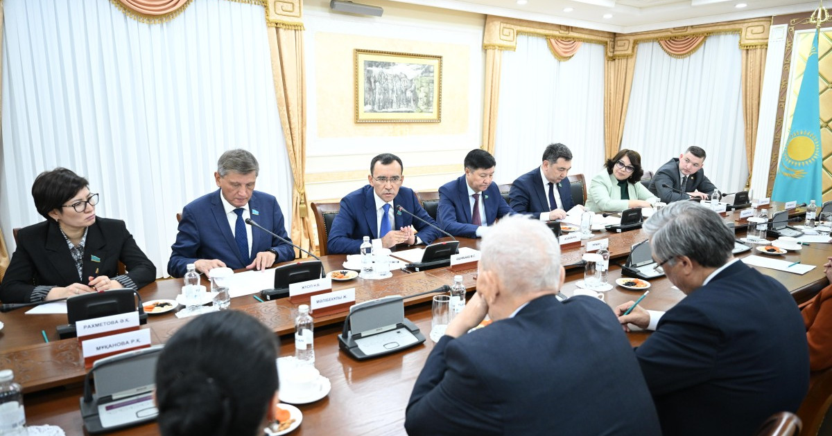 Домбыра тек музыкалық аспап емес – Мәулен Әшімбаев