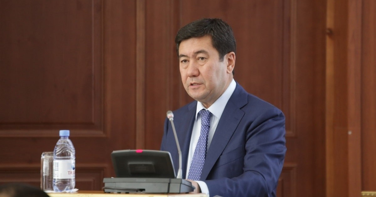 «Халық несие қамытын киіп отыр» десе де болады – Ерлан Қошанов