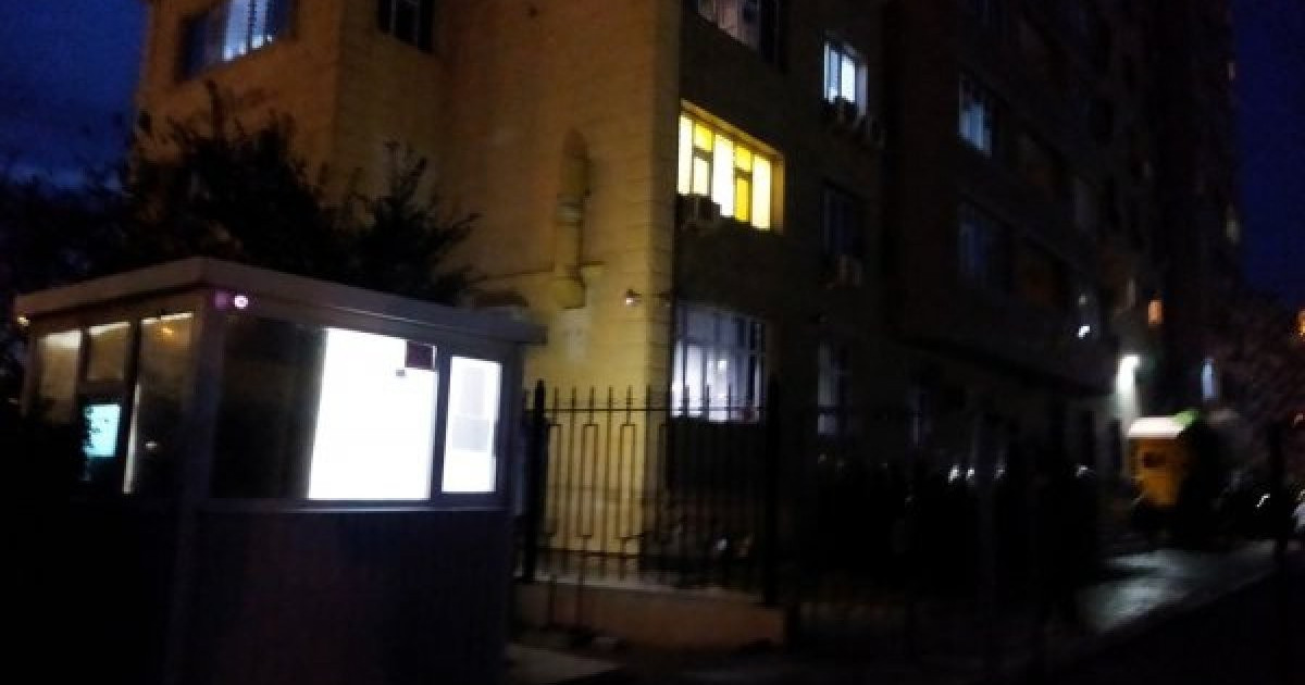 Ақтауда тоққа түскен сантехник мерт болды