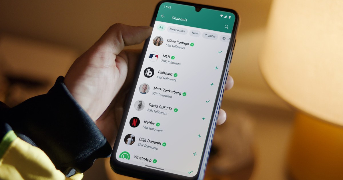 WhatsApp-та чаттар мен фотоларды сақтау ақылы болады
