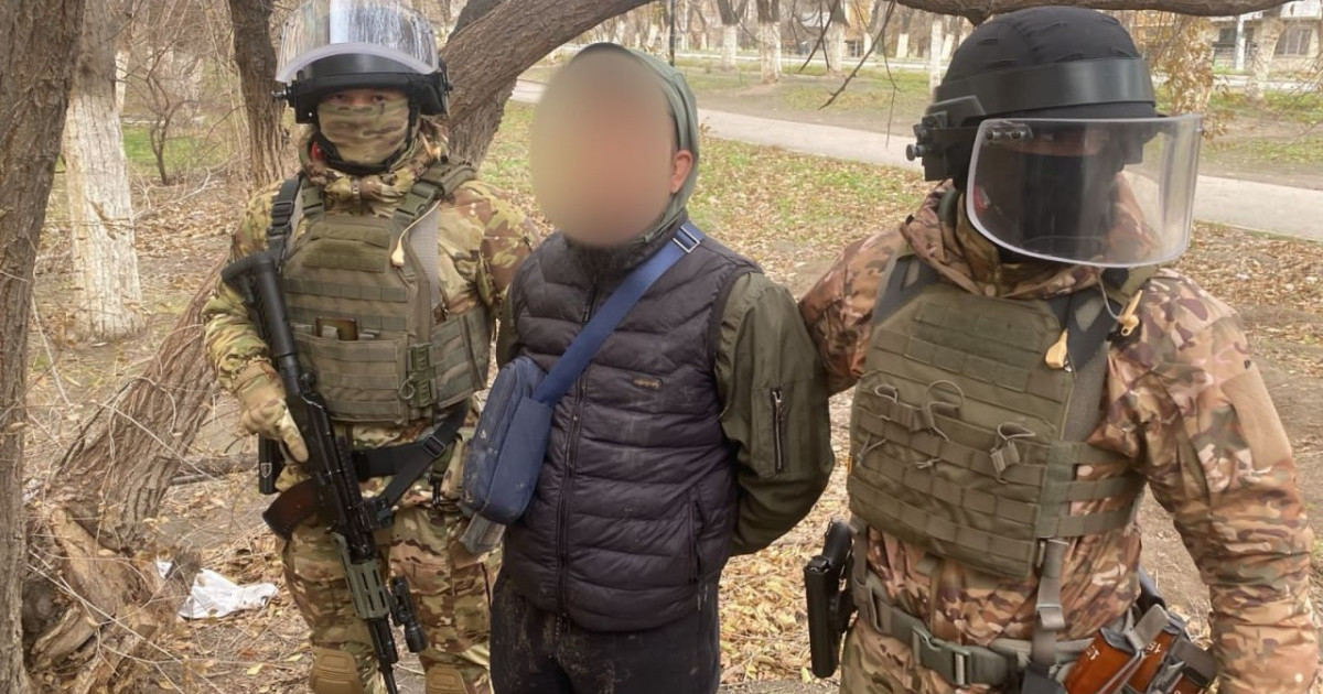 Алматы облысының полиция қызметкерлері іздеуде жүрген қауіпті күдіктіні ұстады
