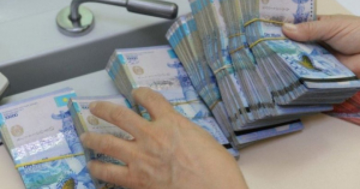 Бюджеттен 9 млн теңге жымқырған бухгалтер сотталды