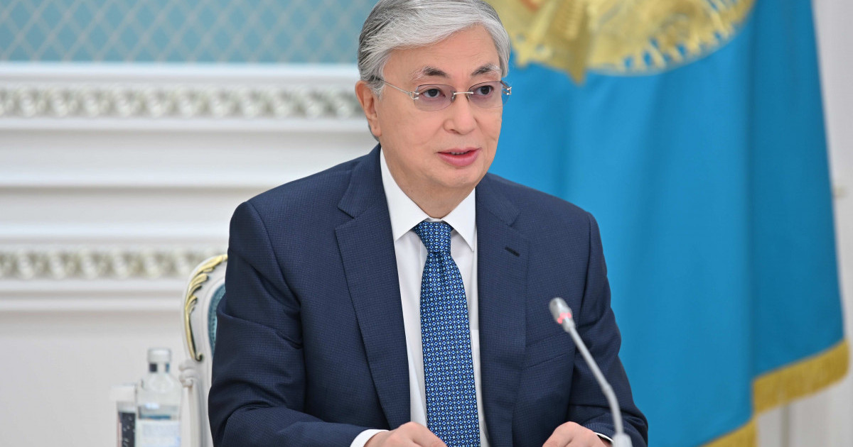 Тоқаев: Мемлекет адал азаматқа тән қасиеттерді бойына сіңірген еңбекқор жастарды қолдайды