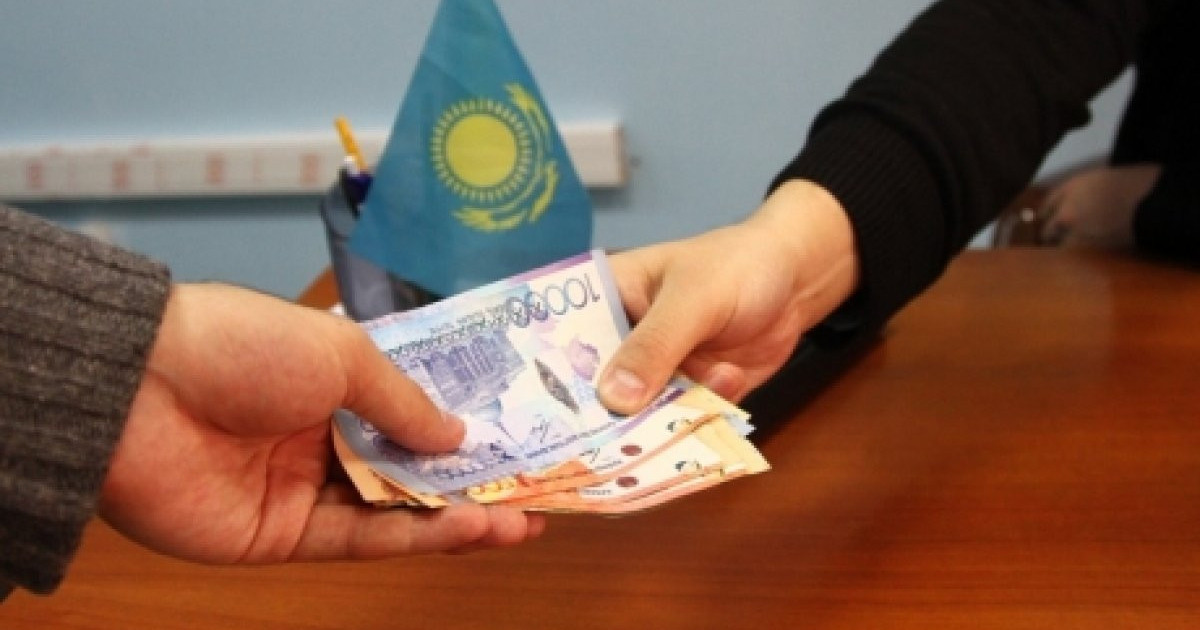 12 миллион теңге пара алмақ болған бөлім басшысы ұсталды