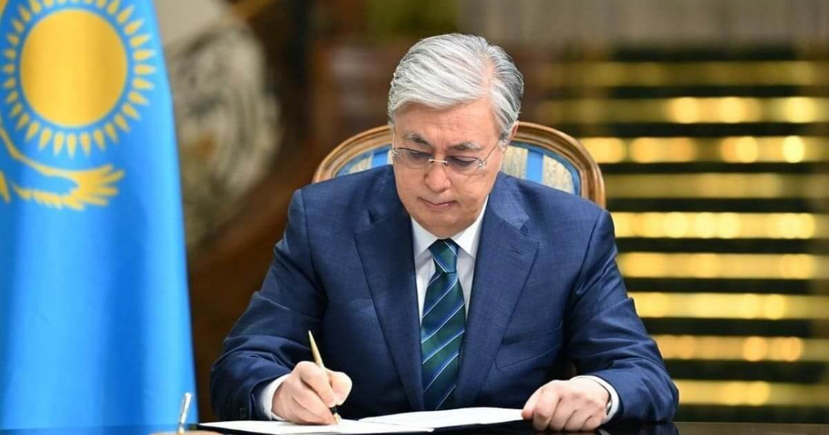 Президент балалардың хаттарына жауап берді