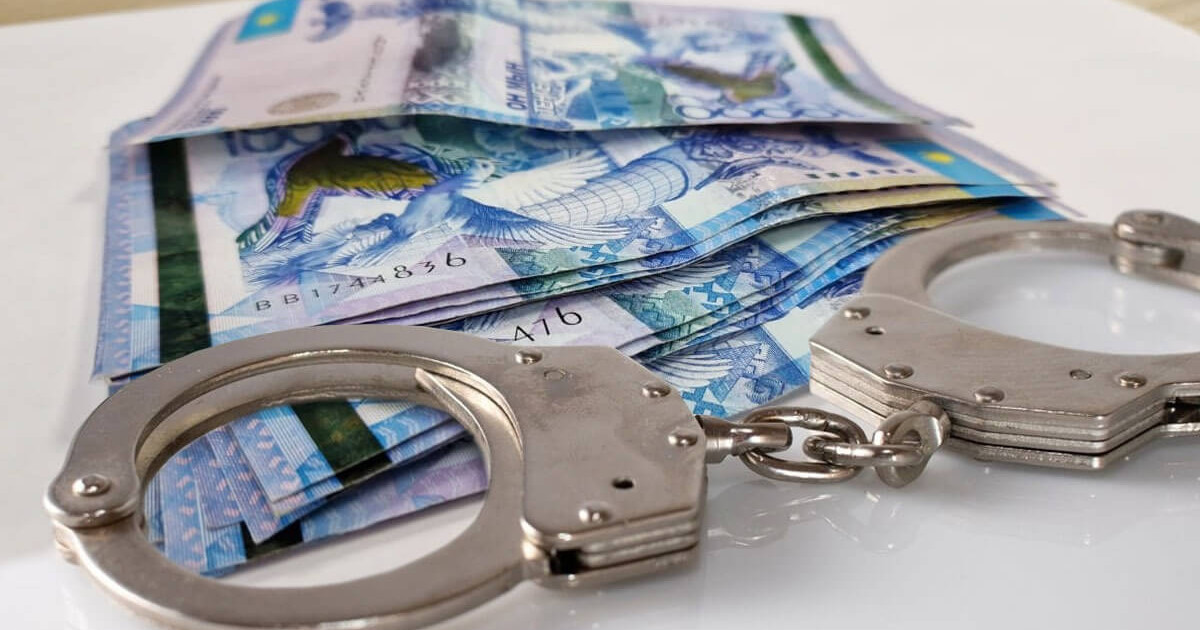 Алматыда аудан әкімінің орынбасары 14 миллион теңге пара алды деген күдікке ілінді