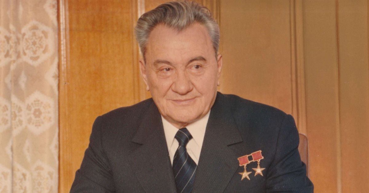 Бүгін – Дінмұхамед Қонаевтың туған күні