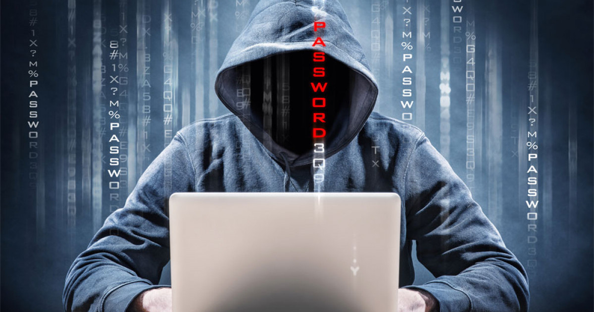 Ақтауда 25 жастағы хакер полицейлер базасындағы жеке мәліметтерді сатқан