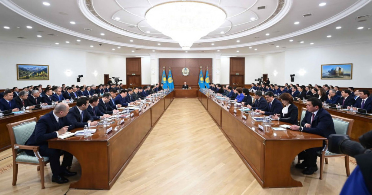 Үкіметтің жұмысына жаңа серпін беру қажет – Президент