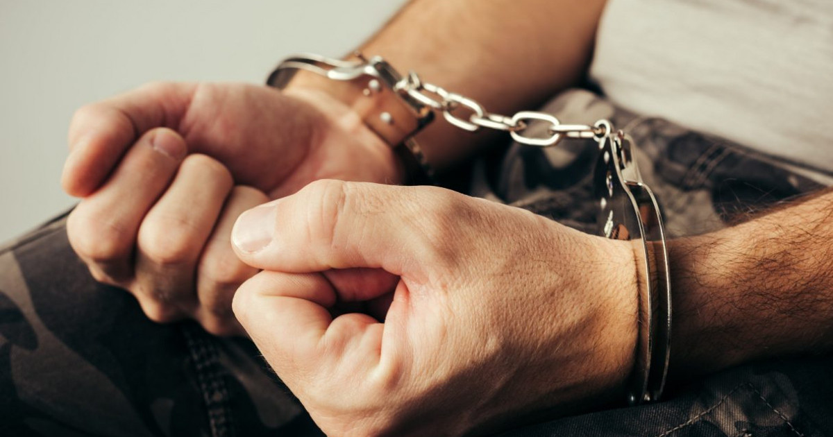 Таразда бюджет қаражатын жымқырған шенеунік 8 жылға сотталды