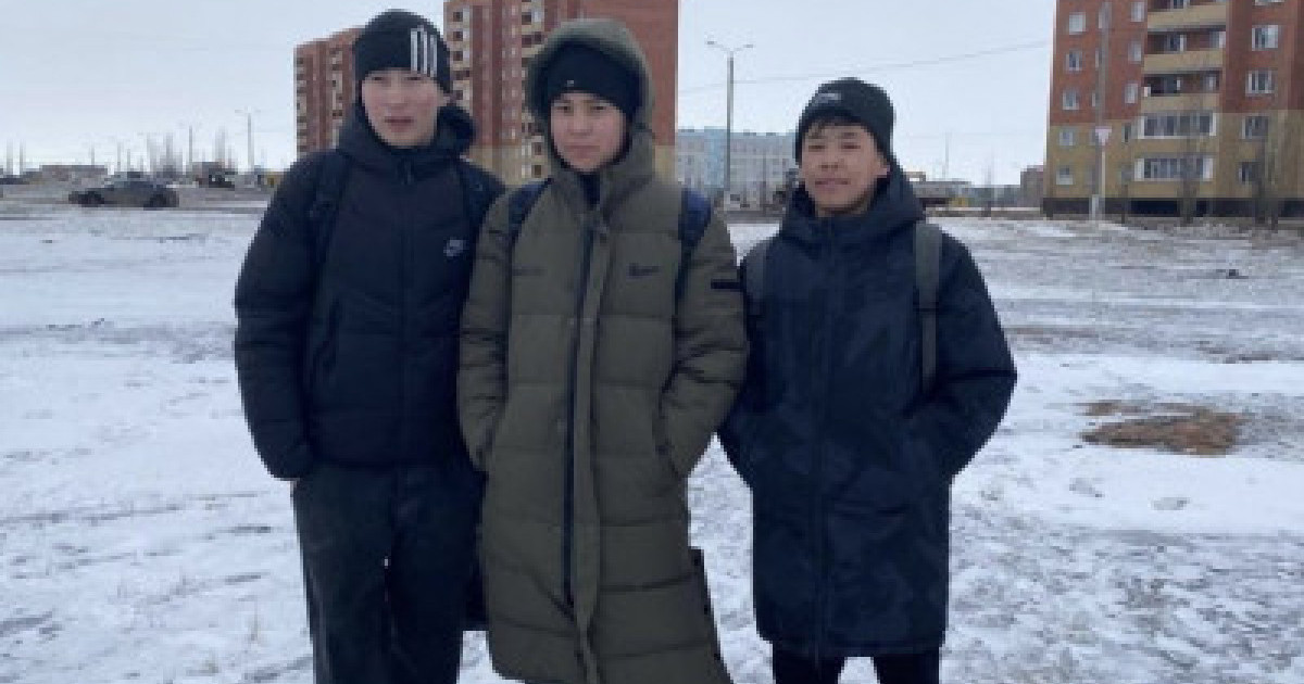 Екібастұзда құдыққа түсіп кеткен баланы құтқарған оқушылар марапатталды
