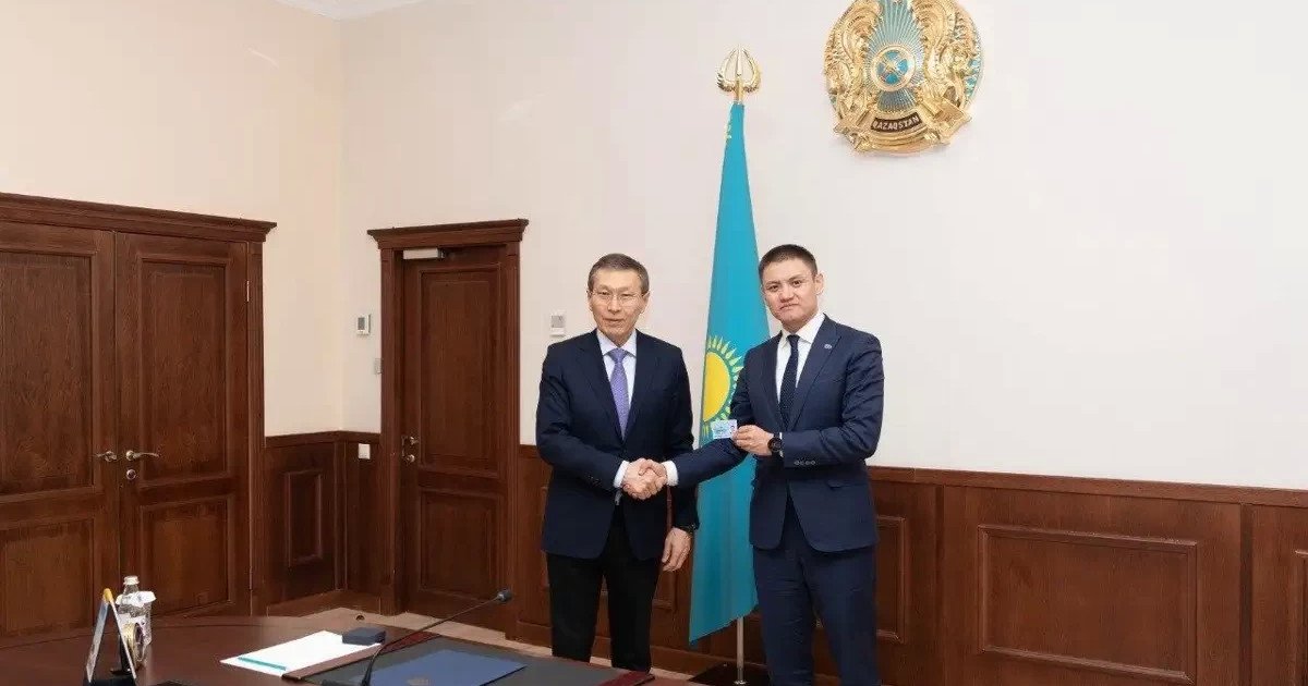 Айтуар Қошмамбетов Парламент мәжілісінің депутаты болды