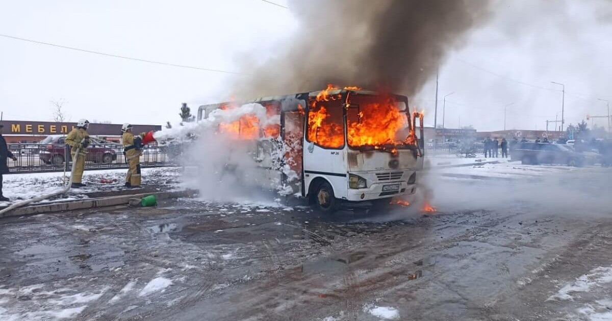 Жетісу облысында автобус өртенді