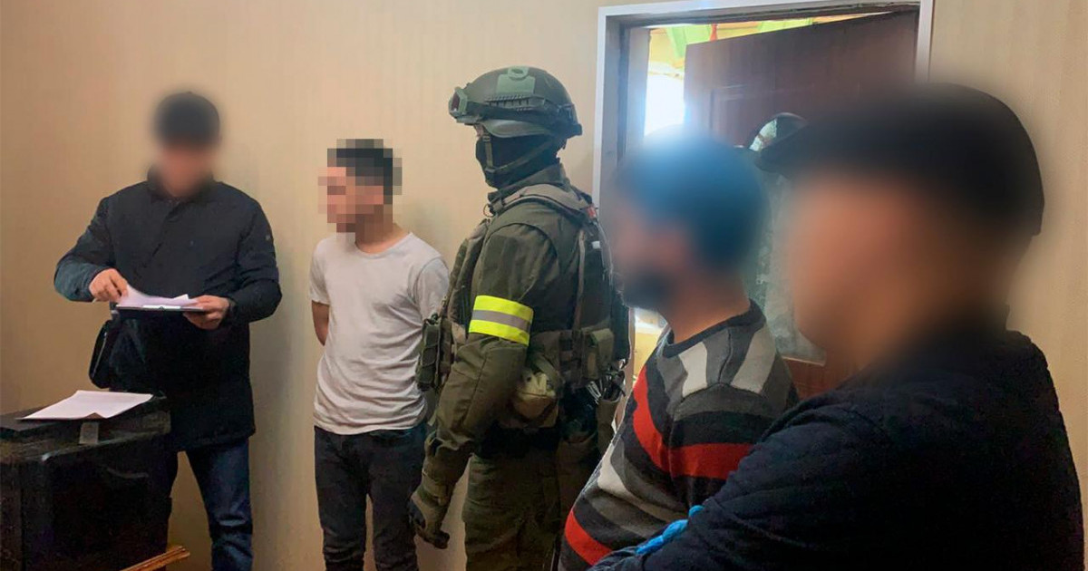 Қазақстандықтардың жеке деректерін сатпақ болған хакер сотталды