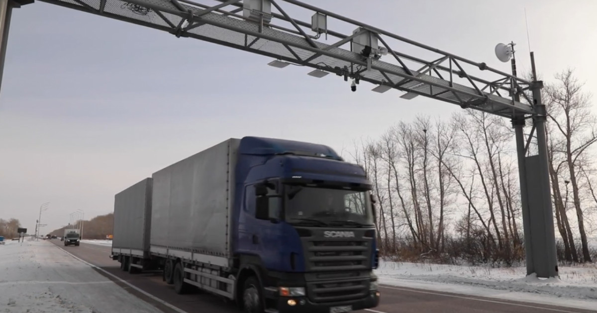 «Қазавтожол» ауыр жүк көліктерінің иелерінен негізсіз ақы алып келген