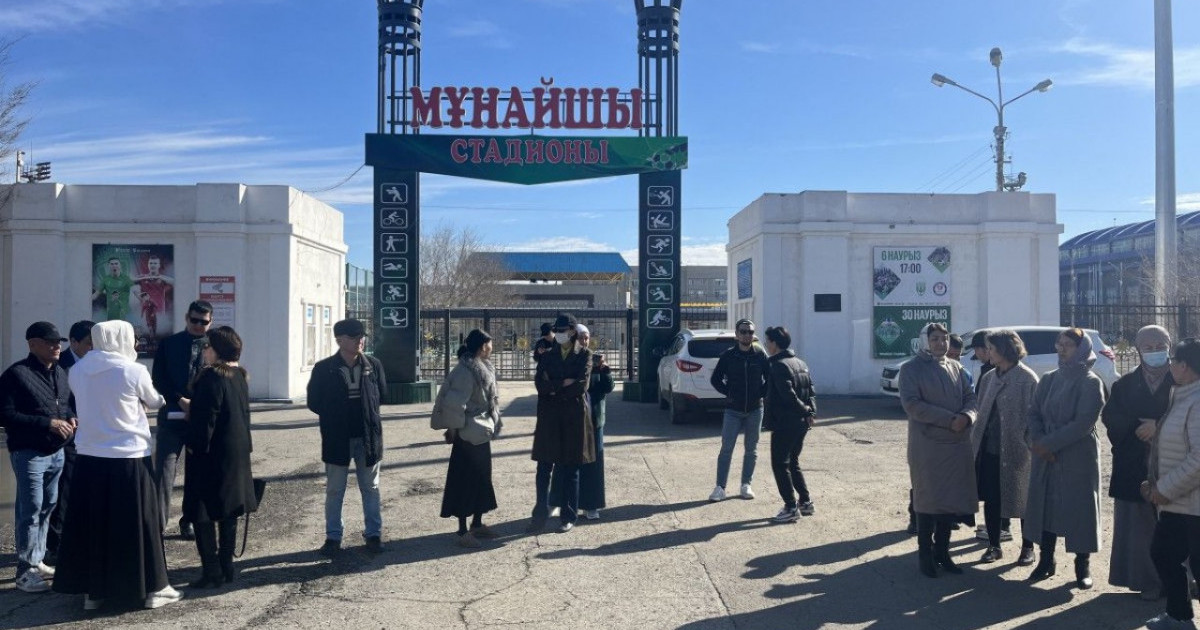 Атыраудағы спорт мектебінің қызметкерлері 3 айдан бері жалақысын алмай жүр