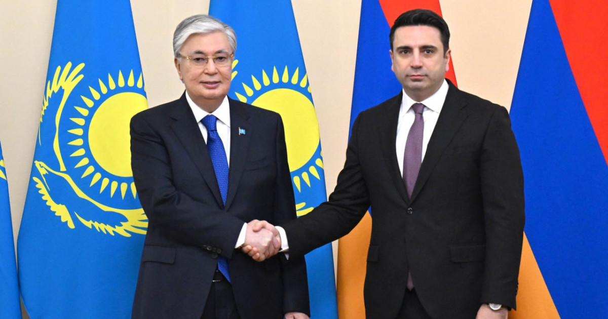 Президент Армения Парламентінің Төрағасымен кездесті