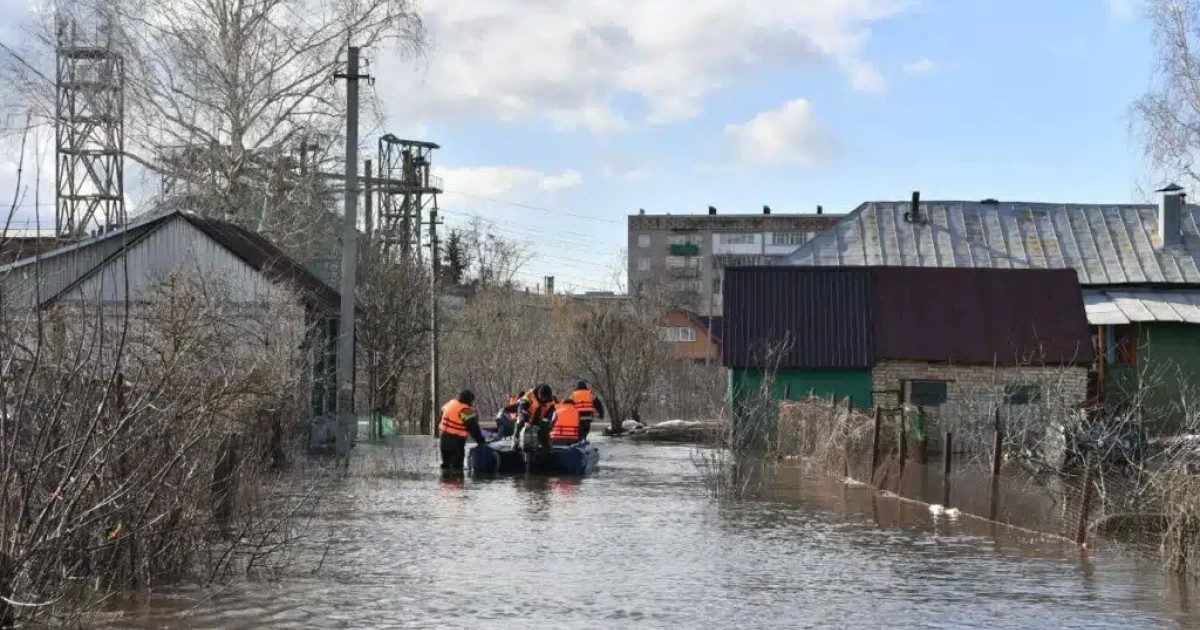 Kaspi.kz-тің негізін қалаушылар су тасқынынан зардап шеккен тұрғындарға 20 млрд теңге аударады