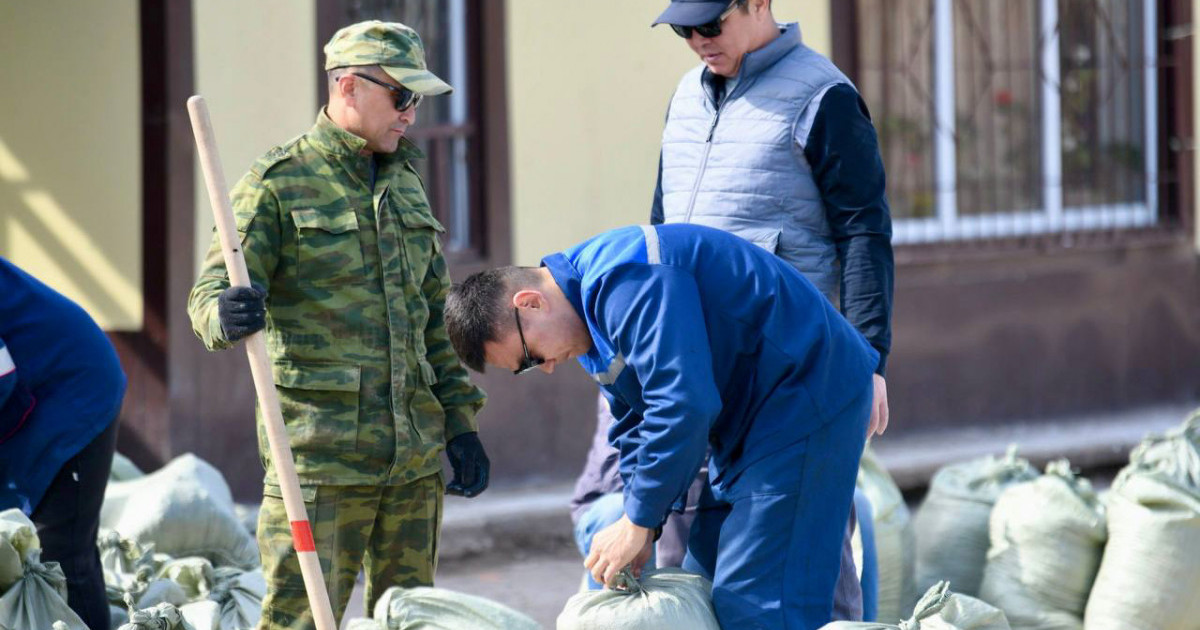 Су тасқыны: Оралға 500 әскери қызметші мен құтқарушы жіберіледі