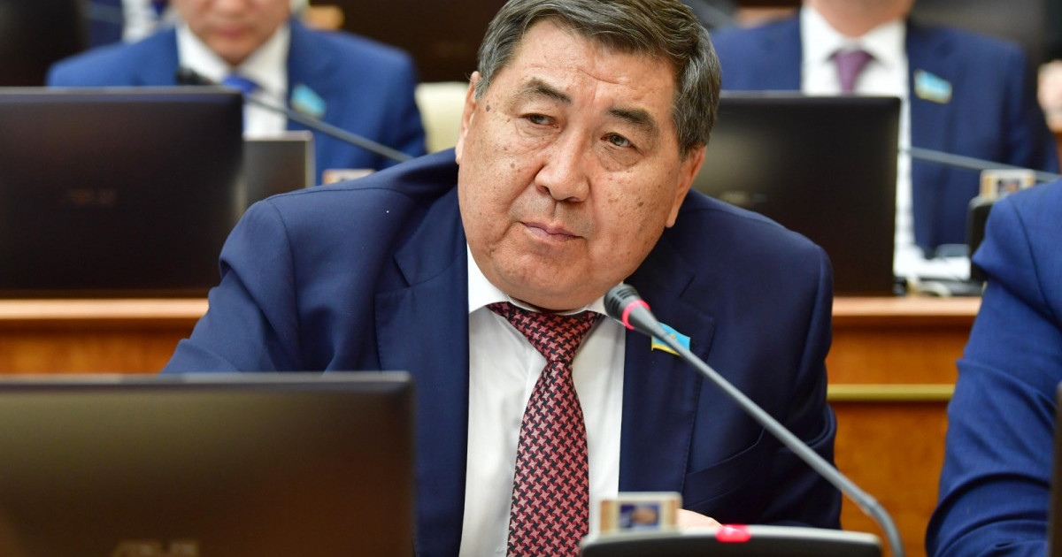 Ермұрат Бәпи: «Ескі Қазақстан» өкілдері қоғамдық пікір лидерлерін сатып алып жатыр
