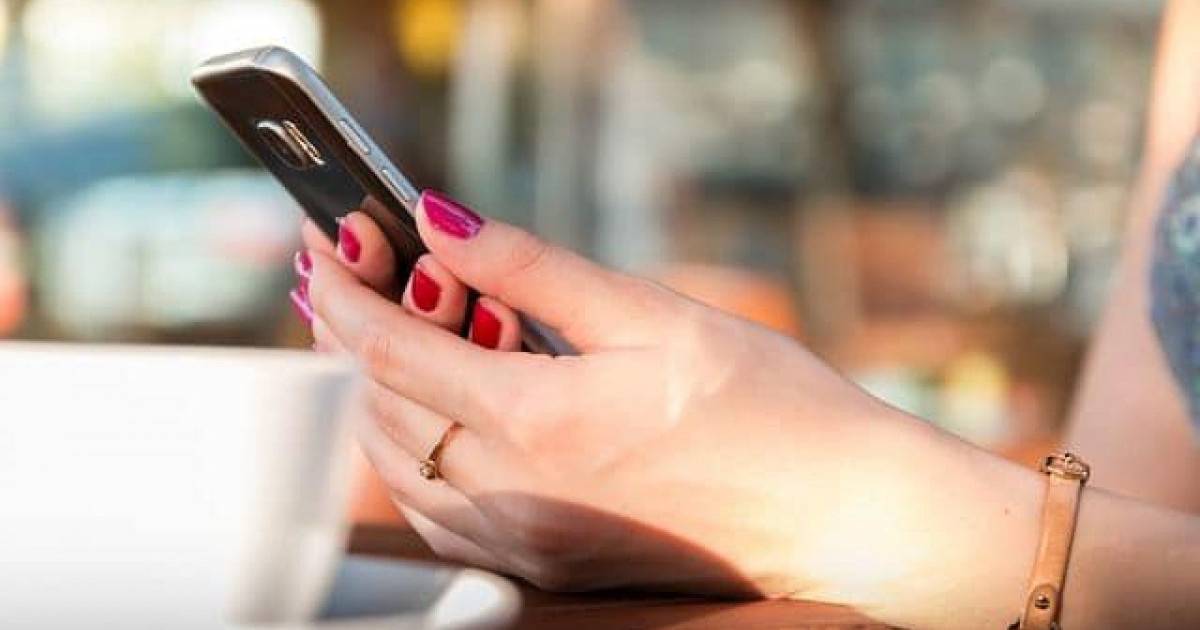 ШҚО тұрғыны жасырын түрде енесінің атынан несие алып отырған