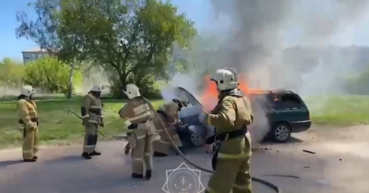 Қостанай облысында бір күнде 2 көлік өртеніп кетті