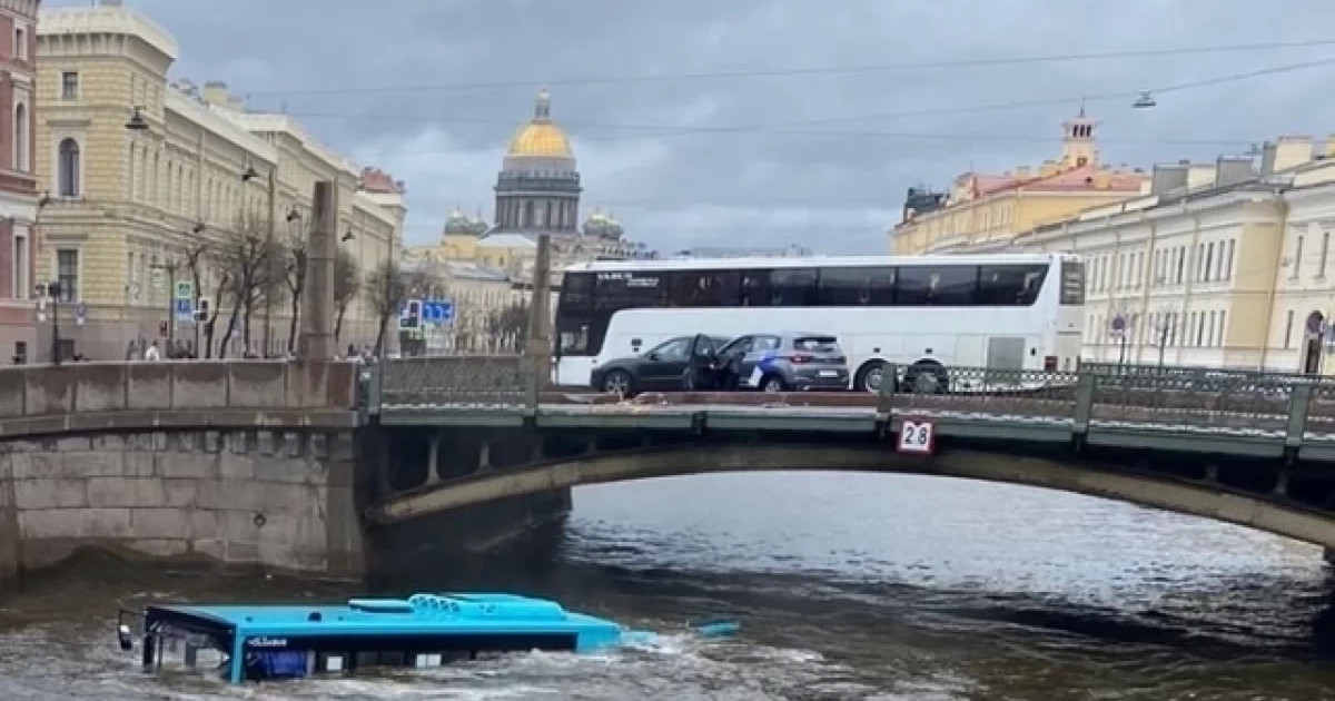 Ресейдегі автобус апаты: Жүргізуші қамауға алынды