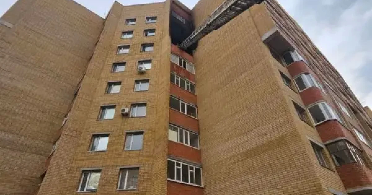 Ақтөбеде көпқабатты үйден өрт шықты