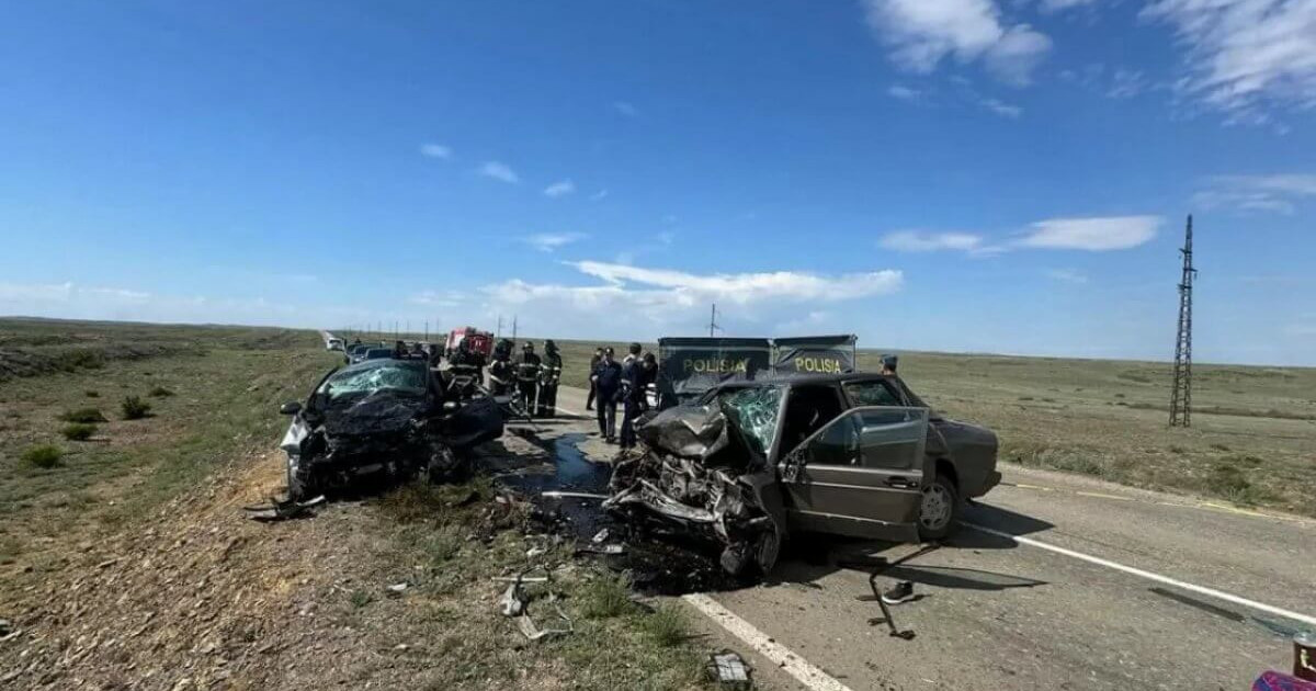 Ұлытау облысында жол апатынан бес адам қаза тапты